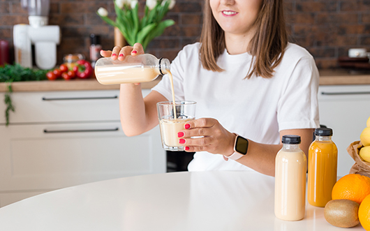 happy-brunette-woman-sitting-with-bottle-smoothie-fruits-home-kitchen-vegan-meal-detox-concept-girl-with-white-tshirt-drinking-fresh-cocktail-mockup-packaging.jpg happy-brunette-woman-sitting-with-bottle-smoothie-fruits-home-kitchen-vegan-meal-detox-concept-girl-with-white-tshirt-drinking-fresh-cocktail-mockup-packaging.jpg